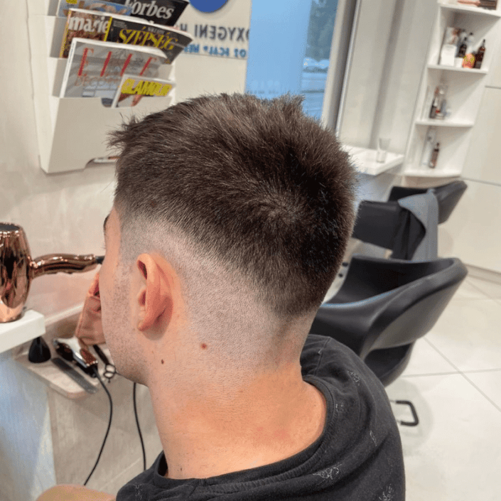 barber férfi hajvágás hajfestés 5