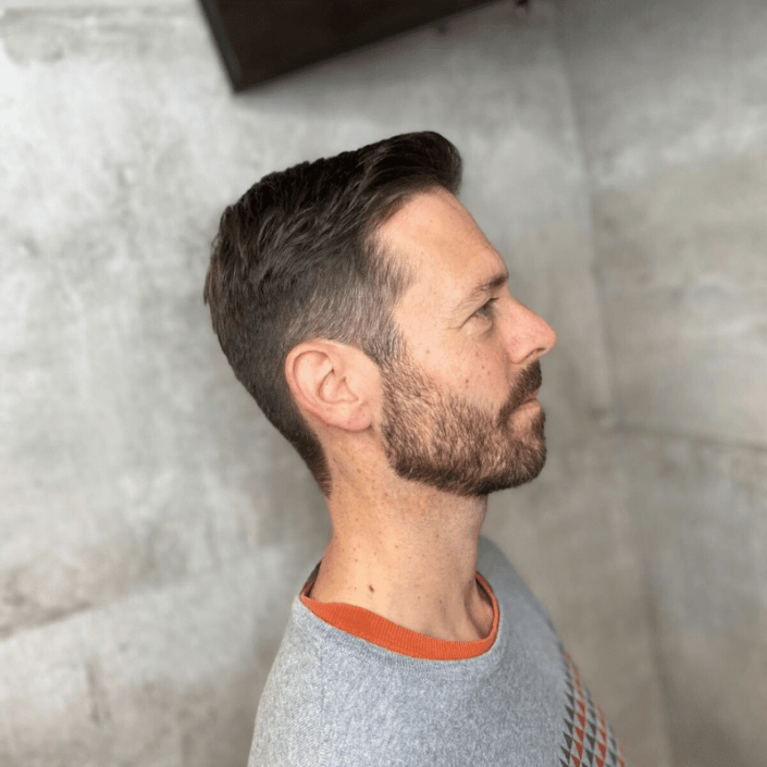 barber férfi hajvágás hajfestés 7